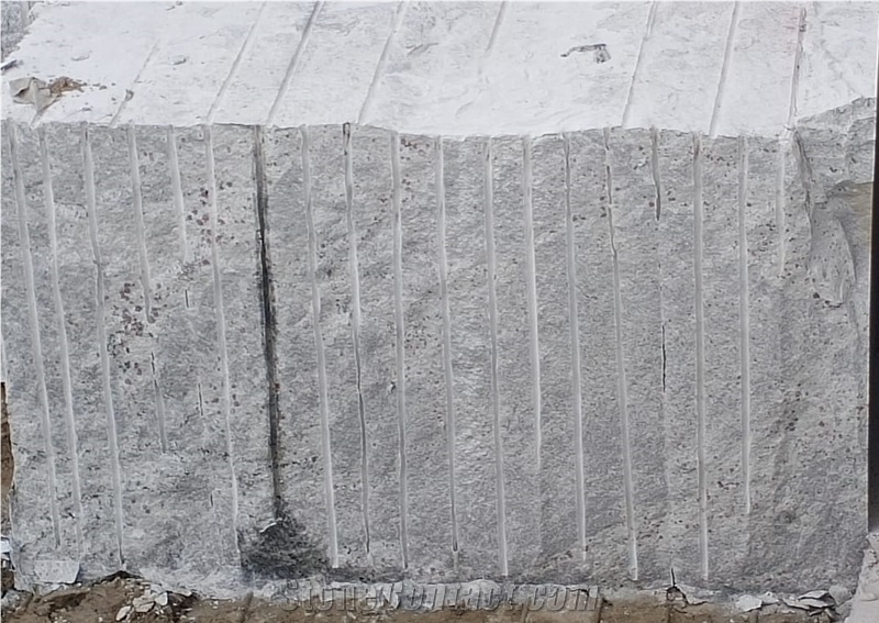 Kashmir White Granite Blocks