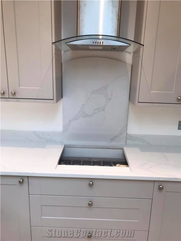 Calacatta Quartz Kitchen Countertop