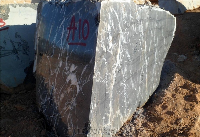 Noir Berbere Marble Blocks