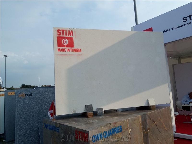 Sahra Beige Marble Slabs