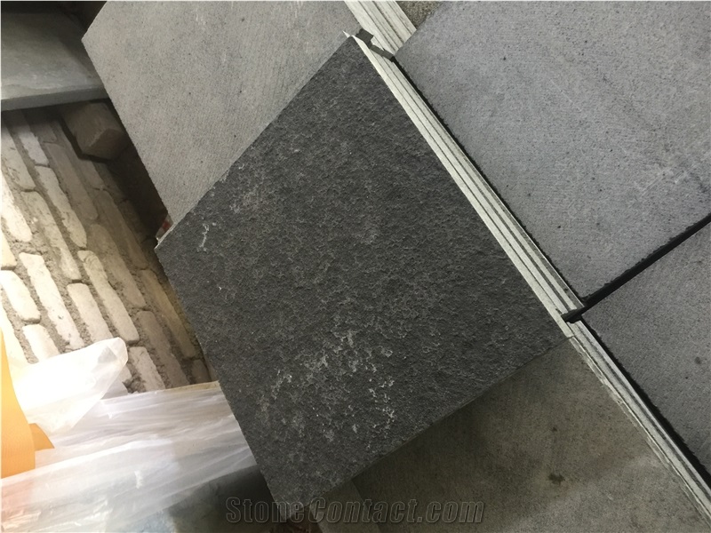 Black Basalt / Basalt / Flamed / Water Jet