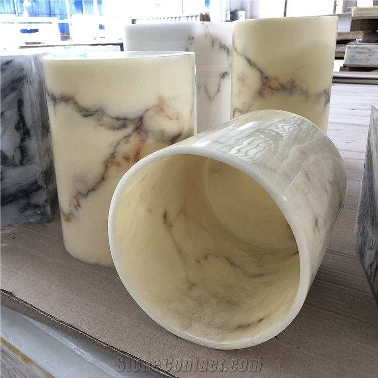 Random Patterns Faux Translucent Lighting Box