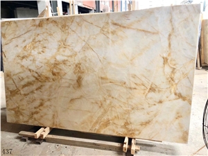 China Golden Jade Slab Wall Floor Tiles Vanity Use