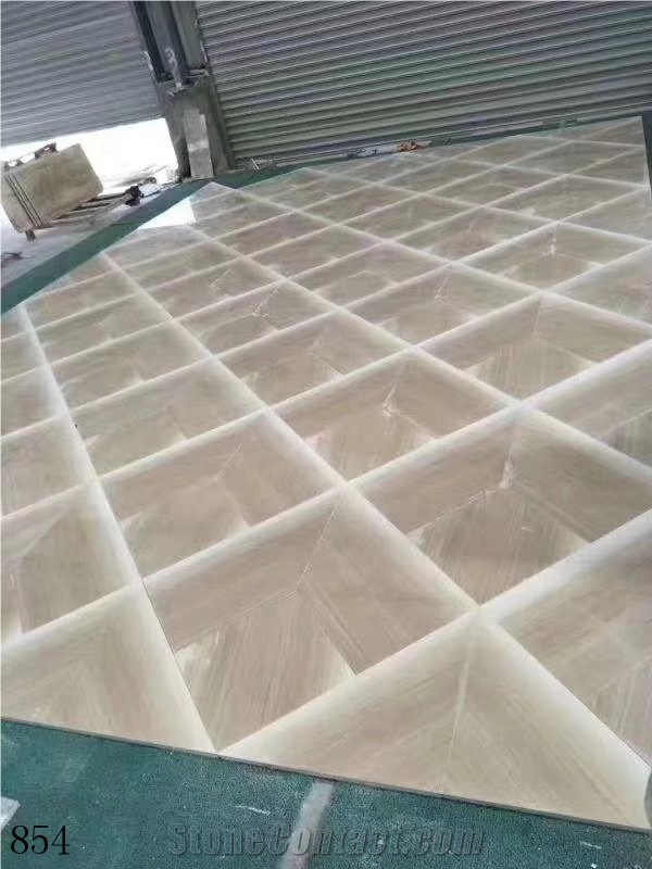 Serpeggiante Silvabella Chiaro Beige Marble Slab