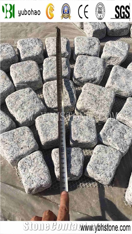 Sesame White/Cube Stone on Mesh Garden Stepping