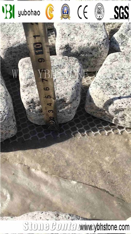 Sesame White/Cube Stone on Mesh Garden Stepping