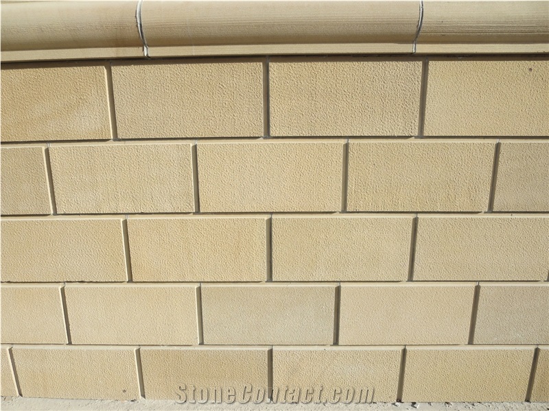 Yellow Sandstone Bush-Hammered Building Stone