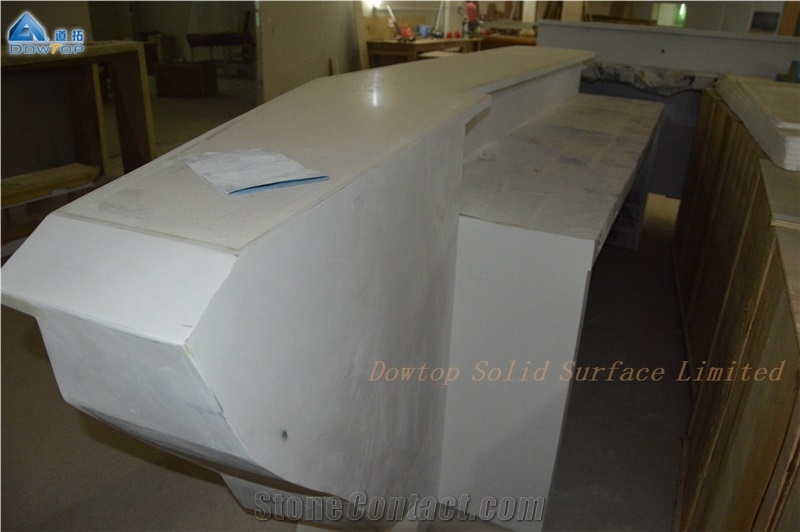 Boat Shape Solid Surface Wine Club Bar Counter