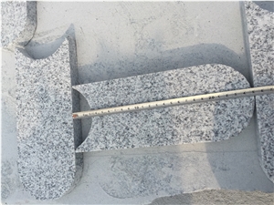 Grey Granite G603 Lawn Edging With Round Areas Grey Granite G603 Lawn Edging With Round Areas
