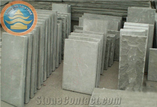 Gray-Green Sandstone Mushroom Stone