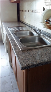Saumone Granite Kitchen Countertop Saumone Granite Kitchen Countertop