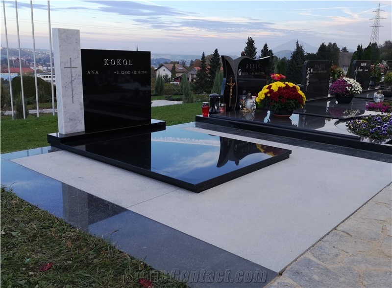Jet Black Granite Headstones, Tombstone, Gravestone