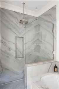 Superlative Marble Bathroom Design