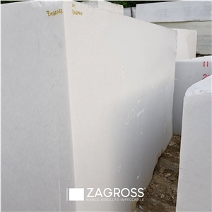 Bianco Assoluto Impeccabile Marble Blocks