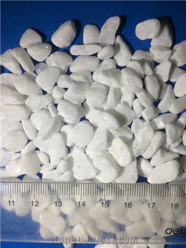 Crystal White Pebbles
