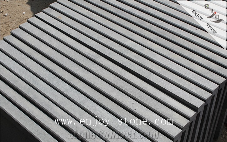 Hainan Black Basalt with Tiny Hole,Sawn Tile