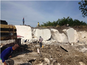 Ekachai Beige Marble Quarry Blocks