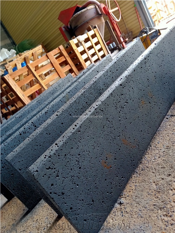 Viet Nam Lava Kerbstone with Hole and Less Hole