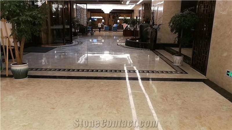 Cloudy Cream Marble Slabs for Wall and Flooring