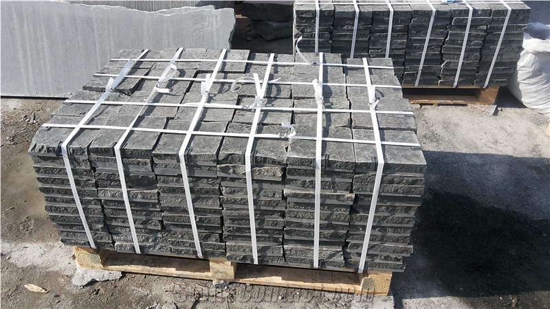 Basalt Sawn Cut Cobble Setts