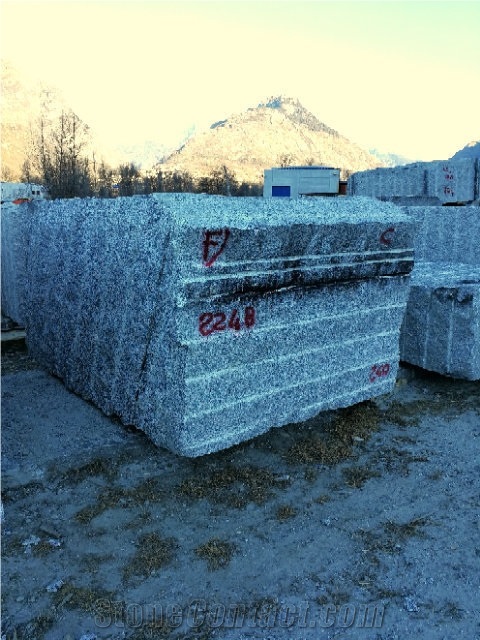 Serizzo Formazza Gneiss Block