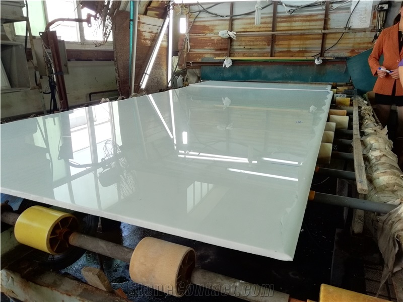 Easy to Clean White Nano Crystal Custom Countertop