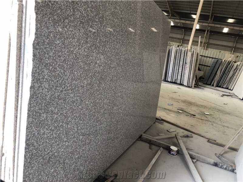 China Cheap G664 Polished Red Granite Big Slabs