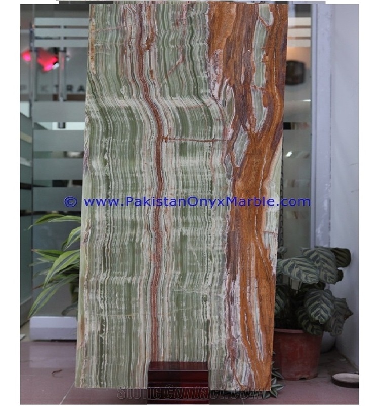 Tiger Onyx Tiles Cross Cut Green