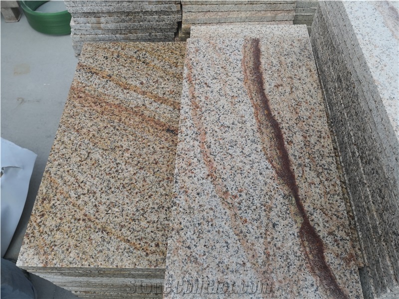 China Padang Golden Leaf Granite Slab and Tile