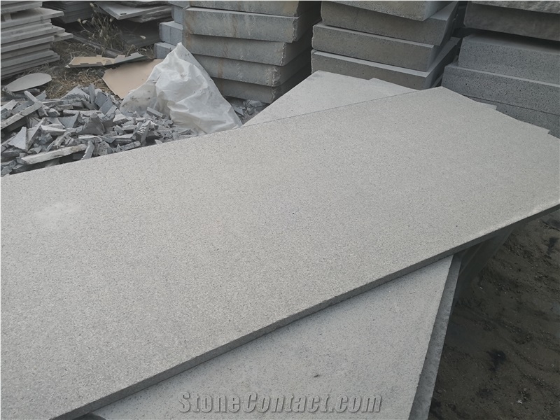 China Polished Black Beauty Granite Slab and Tiles