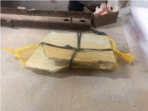 Albino Yellow Landscaping Stones Flagstone Production
