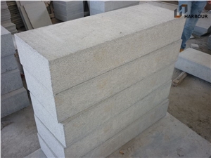 G654 Flamed Kerb Stone