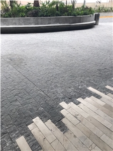 Lucerna Stone Lucerna Gneiss Floor Tiles