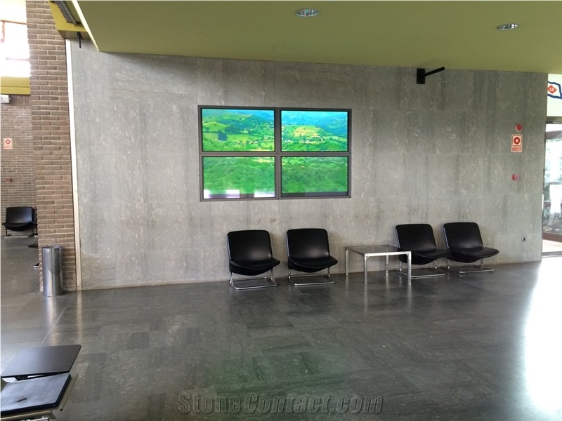 Caliza Tina Limestone Polished Floor, Flamed Wall