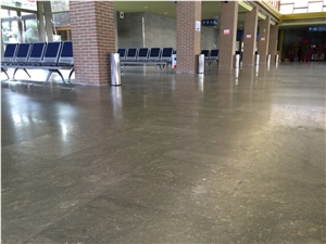 Caliza Tina Limestone Polished Floor, Flamed Wall
