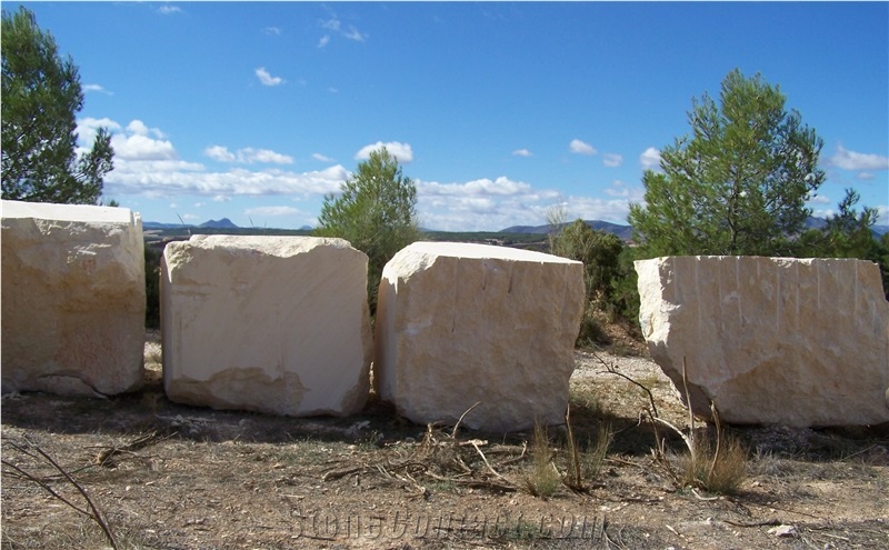 Arenisca Crema Ambar Blocks