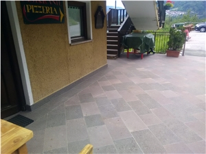 Porphyry Gardena Tiles Flamed Surface