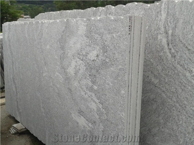 Beola Grigia Gneiss Slabs