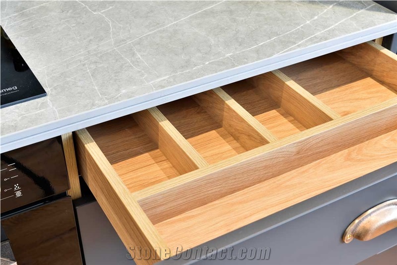 Ceramic Neolith Zaha Silk Worktops