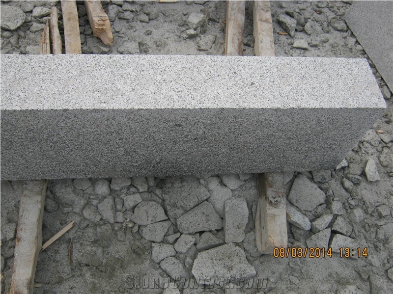 China Cheap Light Grey White G341 Kerbstone Flamed