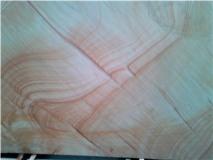 Arenisca Crema Veteada Slabs