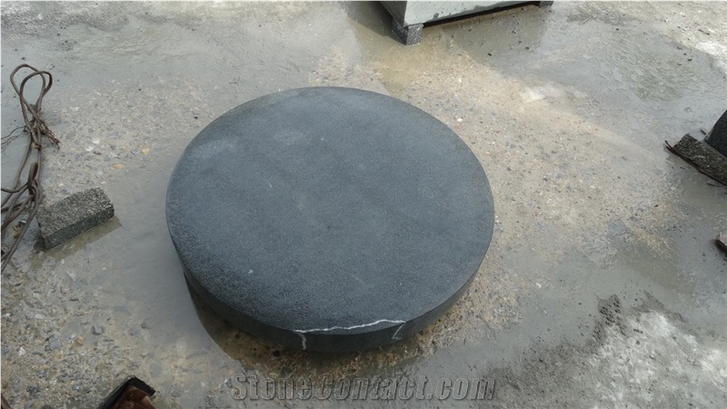 G301h Granite Kerbstone