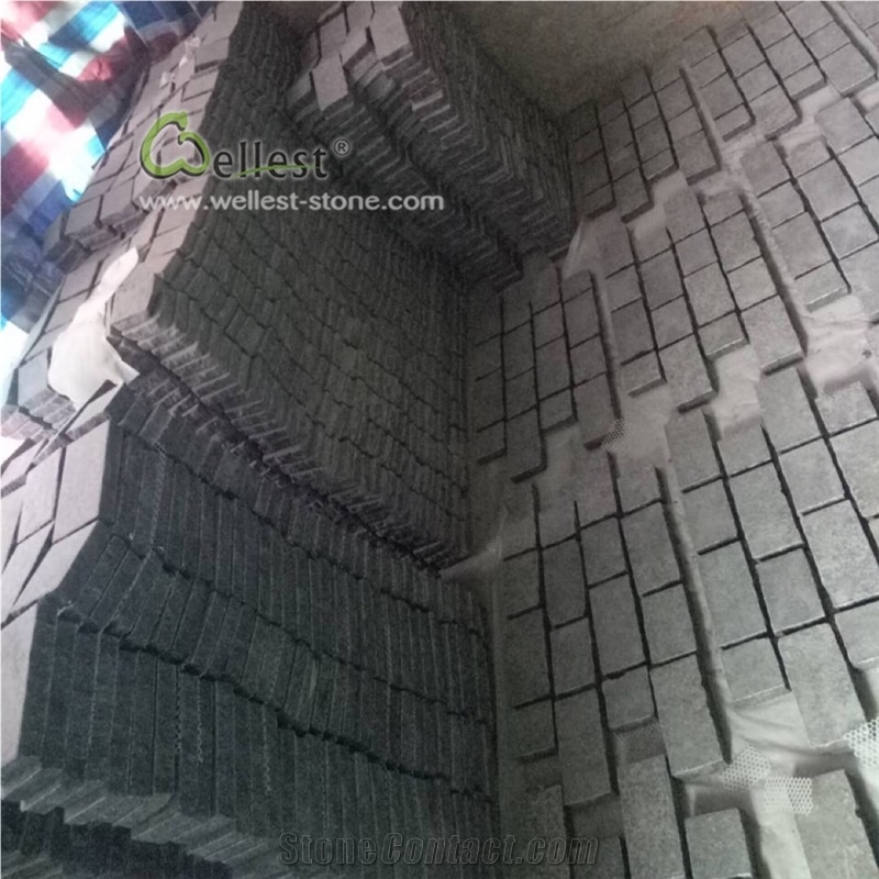 Chicago Pattern Black Basalt Patio Paver Mats