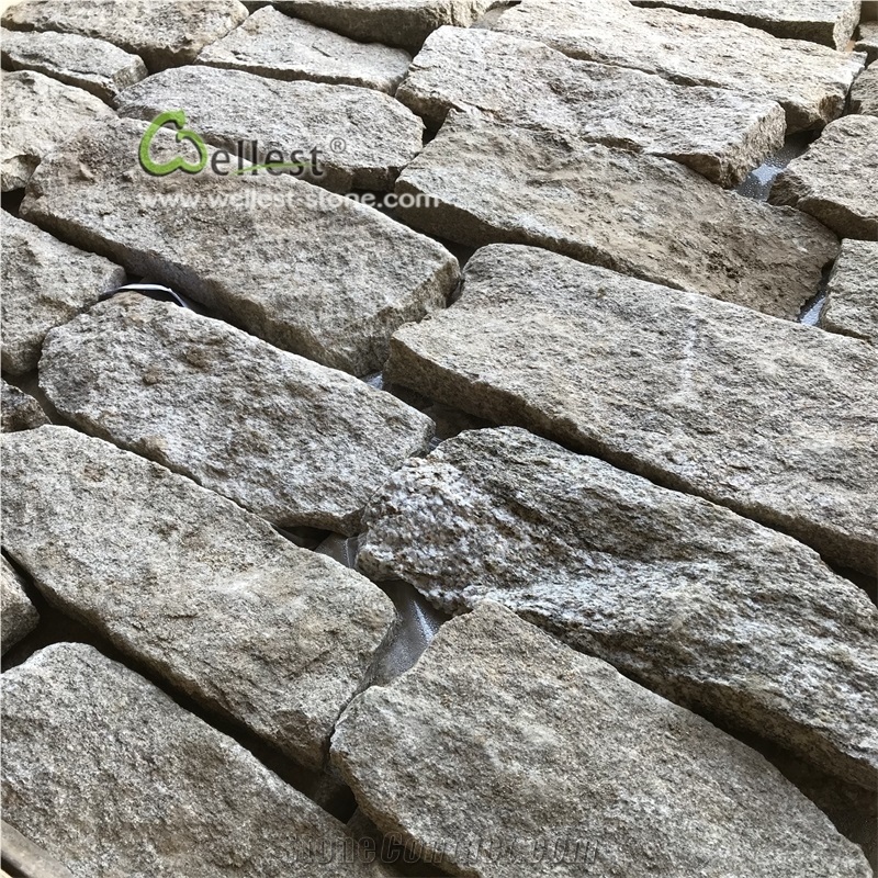 Split Yellow Granite Fieldstone Random Strip