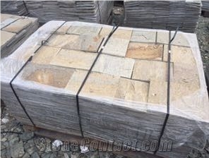 Cutting Gneiss Stone Tiles