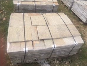 Cutting Gneiss Stone Tiles