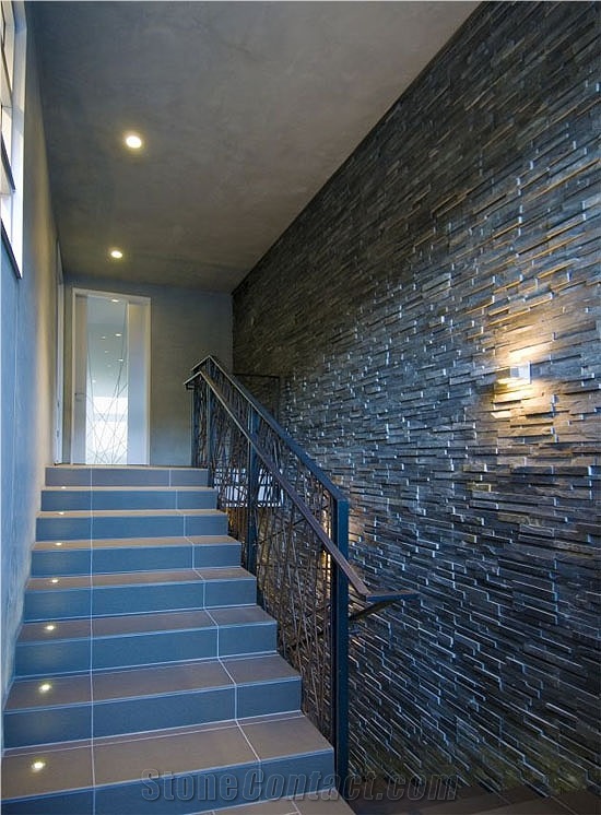 China Natural Black Slate Wall Stacked Stone