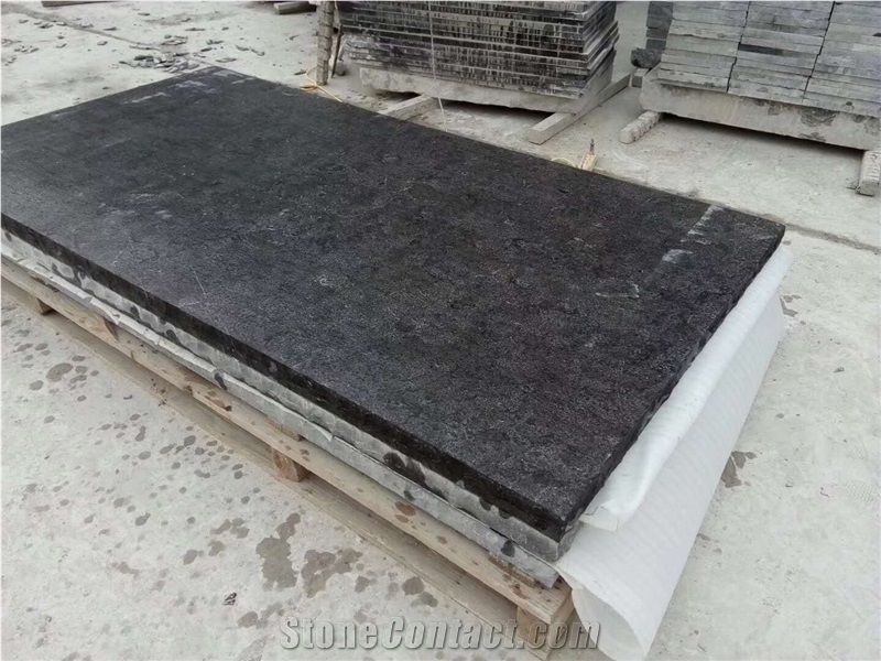 China Blue Limestone Flamed Slabs Tiles Cobbles