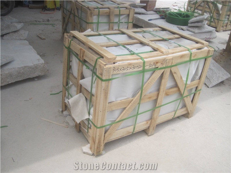 G682 Yellow Rustic Granite Mushroomed Cladding