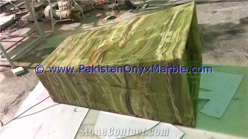 Onyx Pedestals Sinks Basins Dark Green